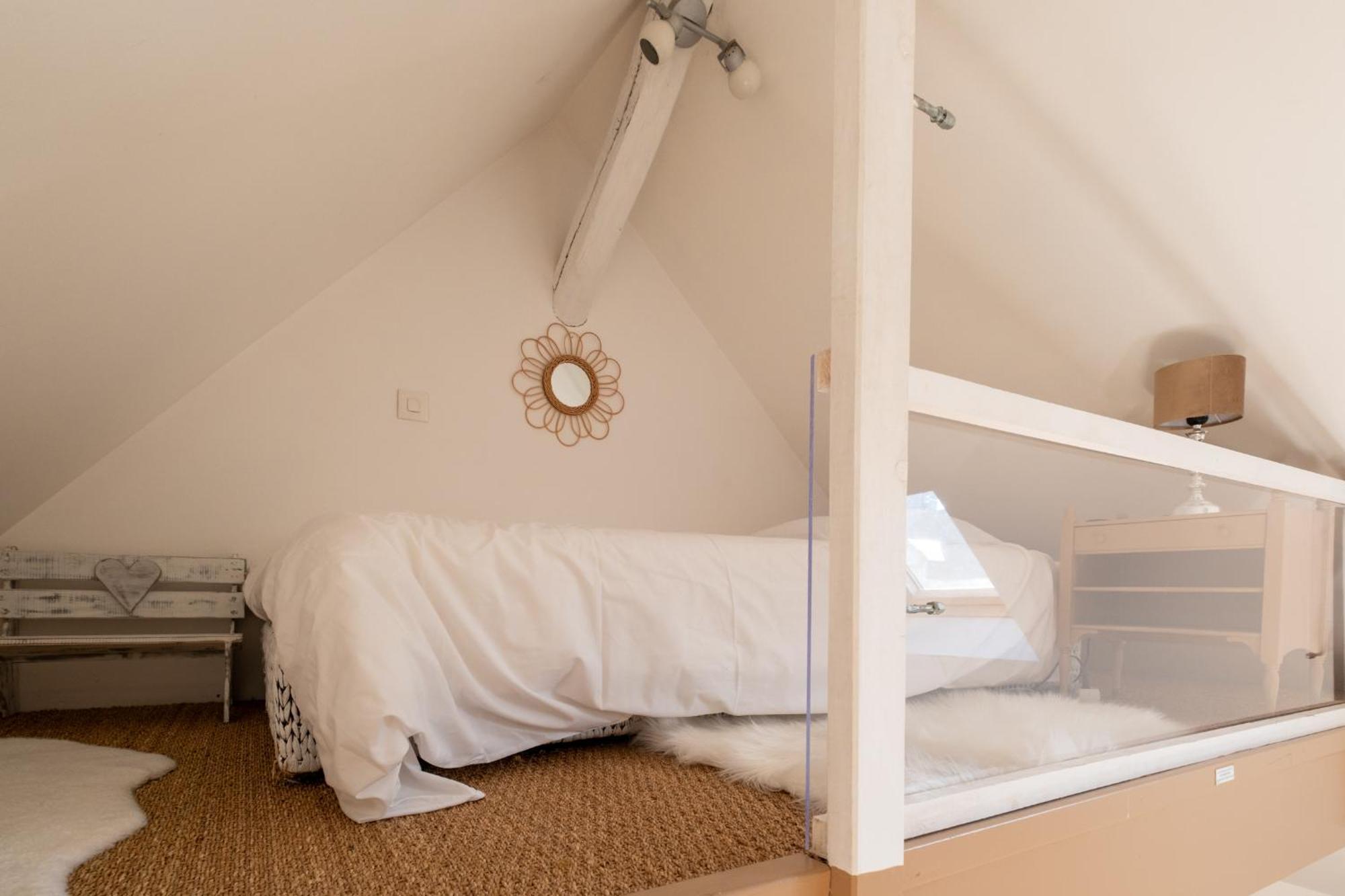 Le Clos Saint Paul - Chambres D'Hotes, Gite Et Spa Pres De Giverny, Vernon, Les Andelys Tourny Værelse billede